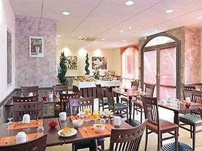 Hotell Park Suites Maisons Laffitte