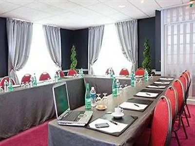 Park Suites Maisons Laffitte Hotell Maisons-Laffitte