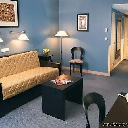 Park Suites Maisons Laffitte 3* Maisons-Laffitte